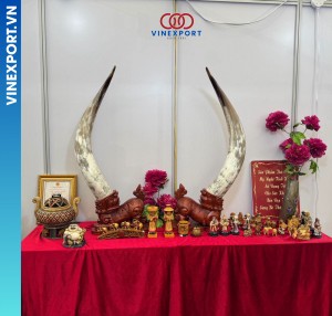 Crafting of horn products by Vietnamese Company